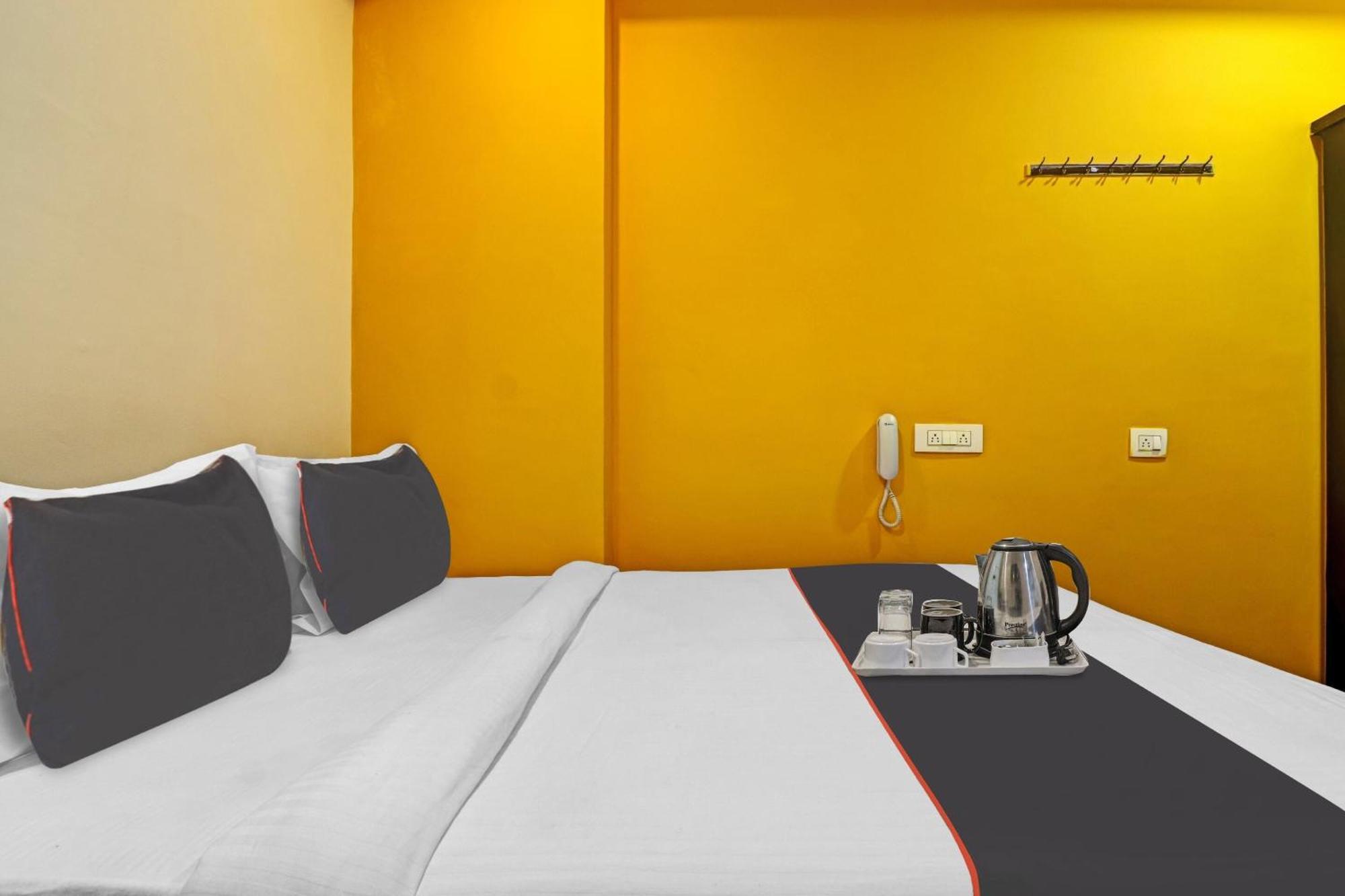 Hotel Super Collection O Gachibowli Kondapur  Esterno foto